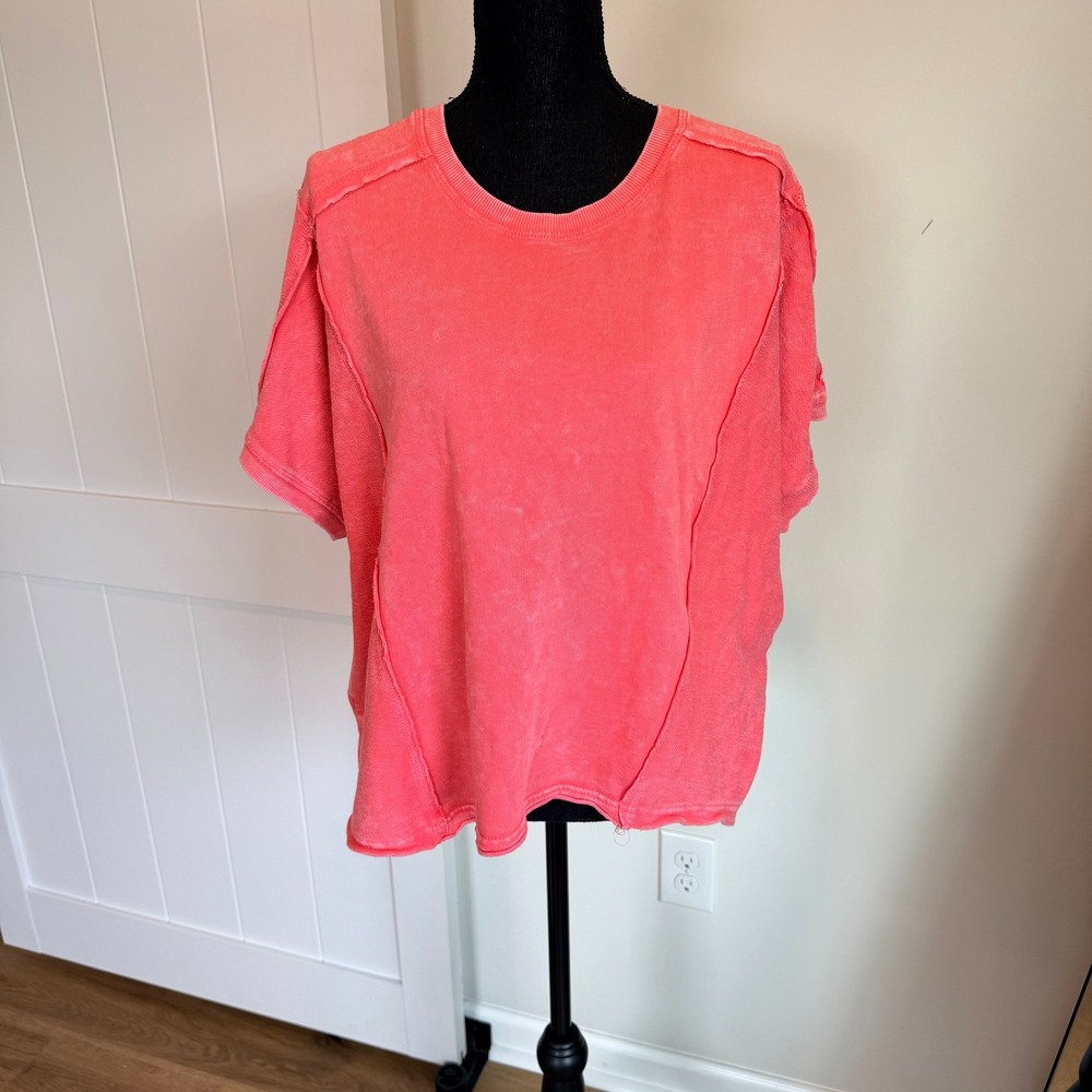Easel Los Angeles Acid Wash Coral Pink Raw Seam Boxy Top Medium